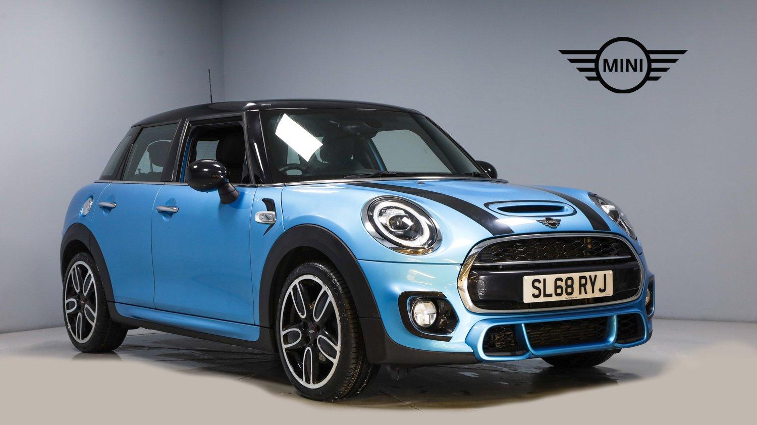 Mini Hatchback 2.0 Cooper S II 5dr [JCW Chili/Nav+ Pack] thumbnail